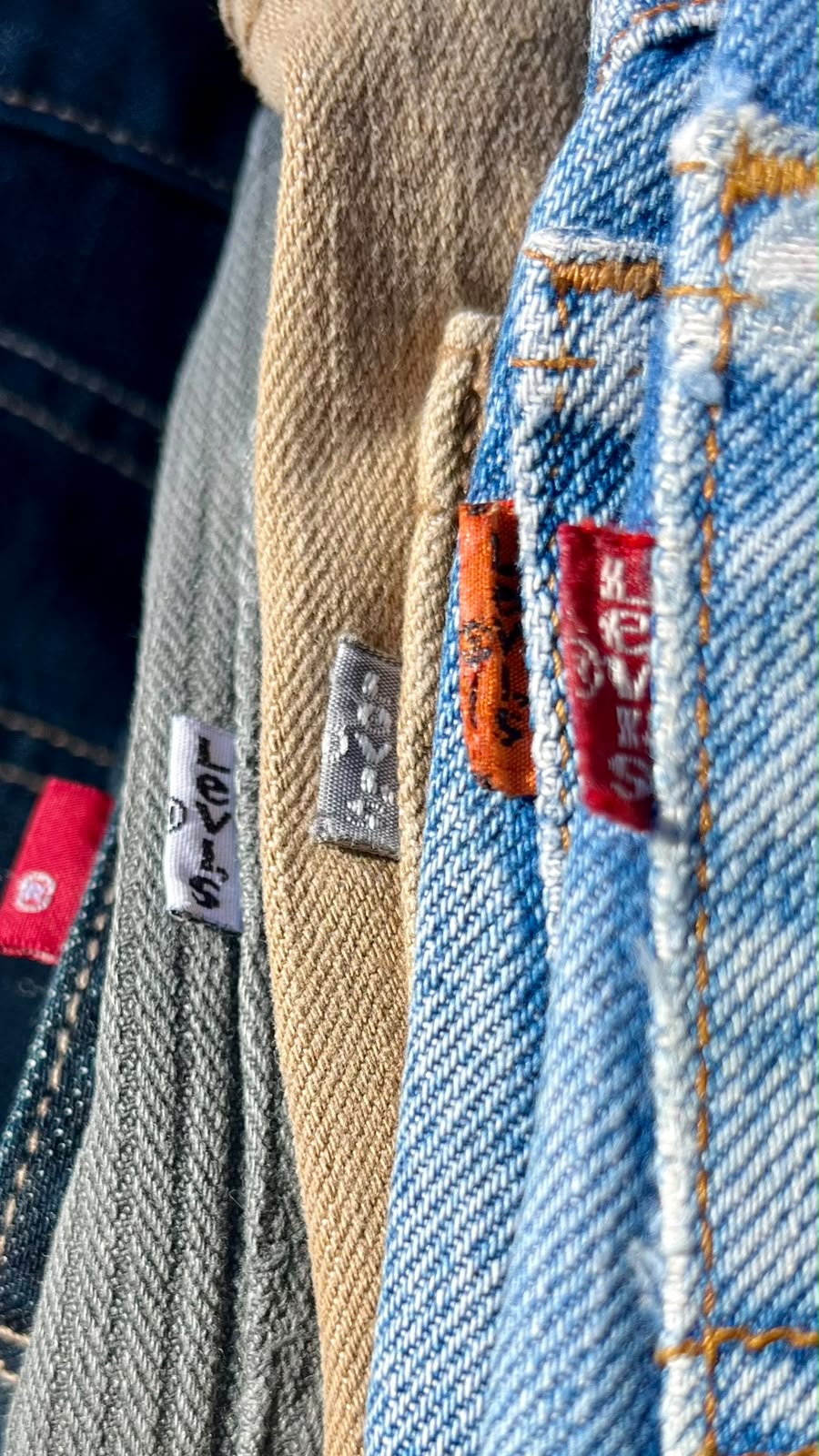 Box kg Levi’s jeans grado A